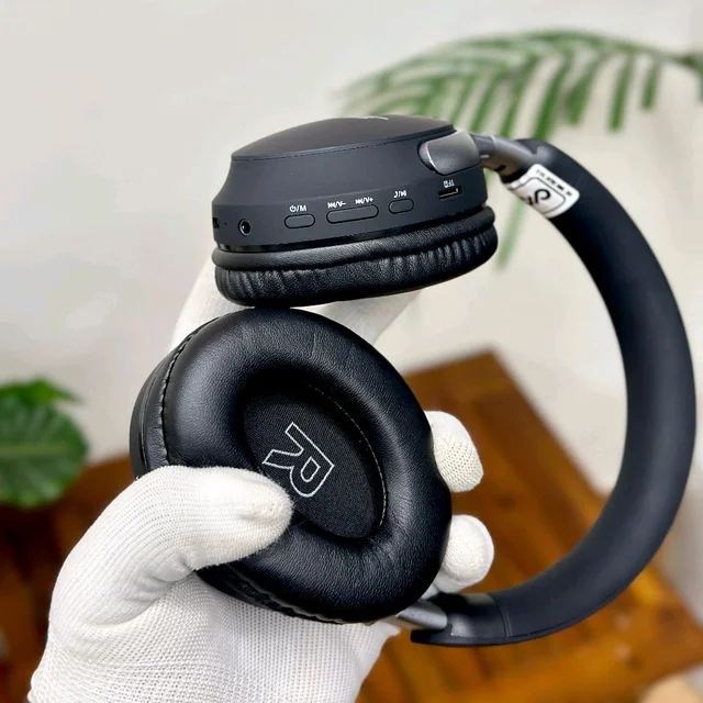 Quietcomfort Ort Ultra High Quality Headphone With Original Box Packaging, Carry Pouch Bag, High End 1:1 Imported Quality - Black