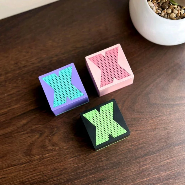 Mini Portable Square TidePlay Wireless Bluetooth Speaker Alloy Material HD Sound 5 W Bluetooth Speaker - SRS1