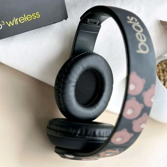 New Limited Edition High Quality Bluetooth Wireless Headphones With 5-6 Hours Playback Time - Black