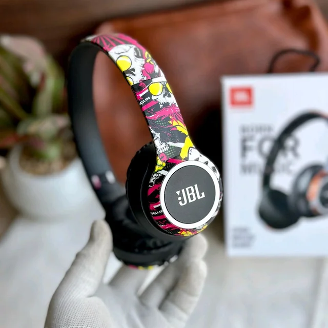 New Limited Edition High Quality Bluetooth Wireless Headphones With 5-6 Hours Playback Time - SRH5
