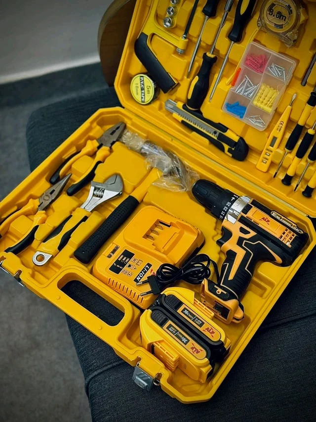 DL1085L HOUSEHOLD TOOL SET 85PCS SET Hand Tool Kit (85 Tools)