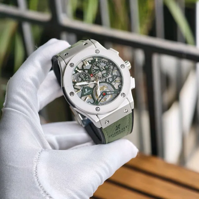 Analog High Quality Quartz Movement Collection With High Quality Strap Best finishing Body & Case - SRH1