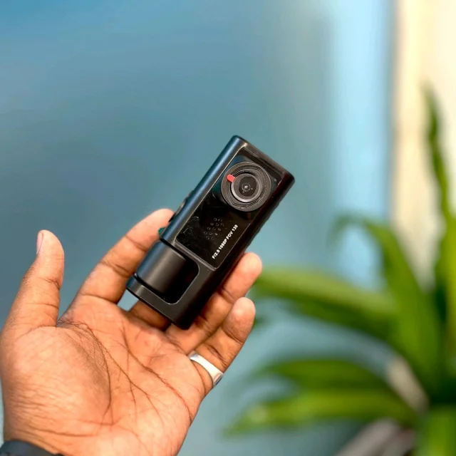 Black Box Dash Cam - Your Ultimate Traffic Recorder!