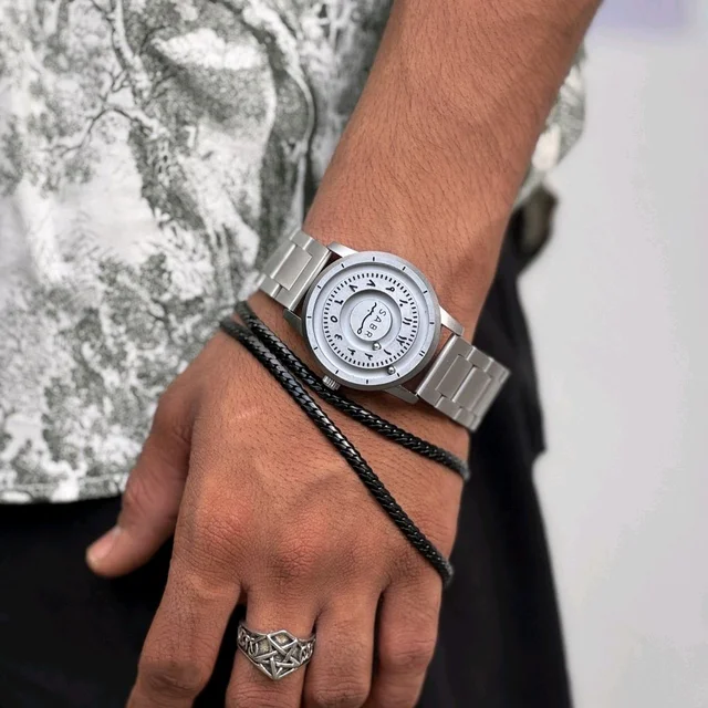 New Sabr Magnetic Magnetic Ball Unique Watch For Men | New Fashionable Business Mens Watch Creative Unique Rotating Magnetic Beads Black Classic Watch Exquisite Watch - Silver
