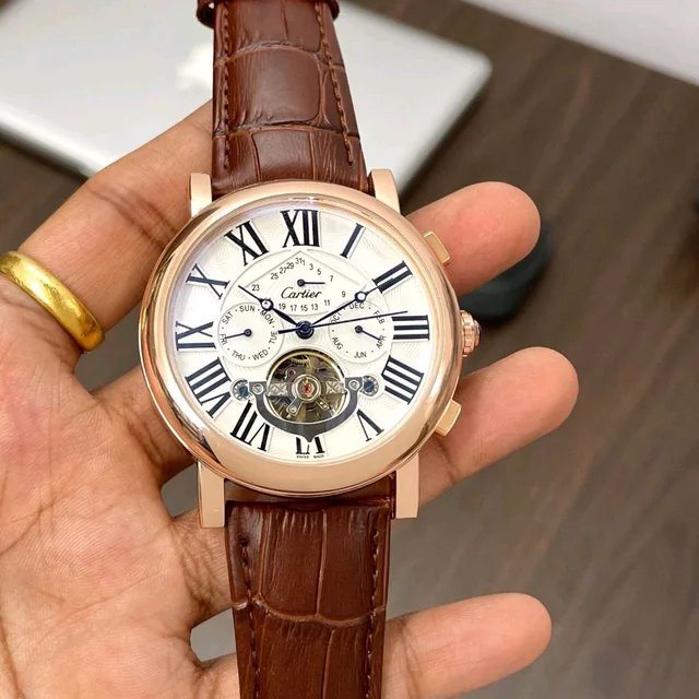 ANALOG AUTOMATIC TOP QUALITY COLLECTION WITH HIGH QUALITY STRAP BEST FINISHING BODY & CASE