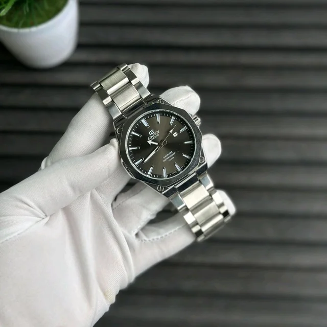 Most Demanded Analog Quartz Movement Watch With High Quality Strap Best finishing Body & Case | 7A Quality Model - SRB4