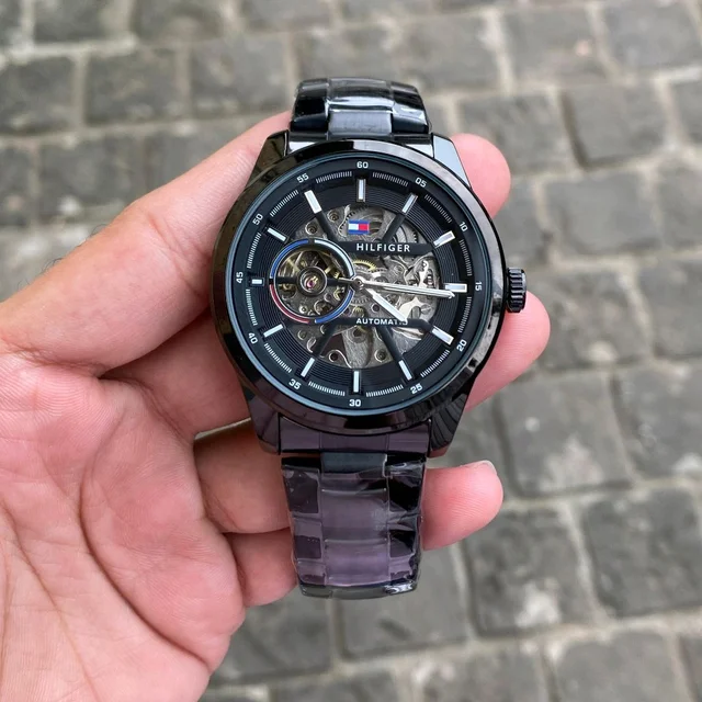 ANALOG AUTOMATIC TOP QUALITY COLLECTION WITH HIGH QUALITY STRAP BEST FINISHING BODY & CASE - SRB1