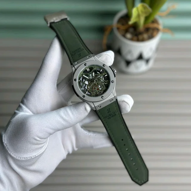 Most Demanded Analog High Quality Watch With High Quality Strap Best finishing Body & Case - STH2