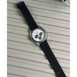 Fenton Budget Analog Quartz Watch – Premium Style at a Budget Price