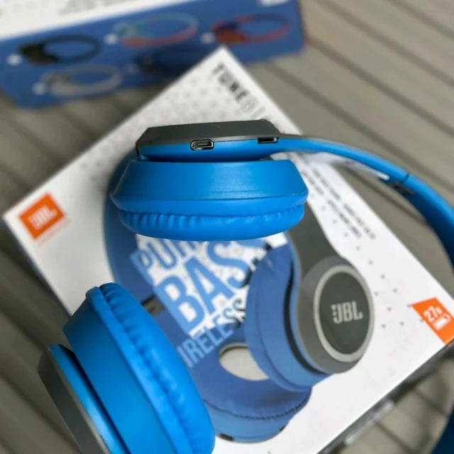 Wireless Earphone Headphones With Microphone Lightweight, For Music Lovers & Professionals - Suitable for Travel, Office & Home - Blue