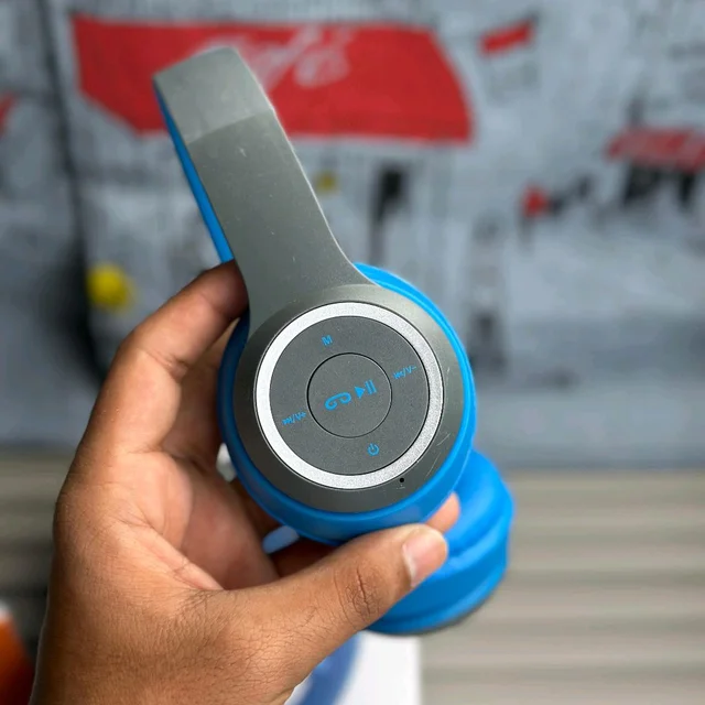 Wireless Earphone Headphones With Microphone Lightweight, For Music Lovers & Professionals - Suitable for Travel, Office & Home - Blue