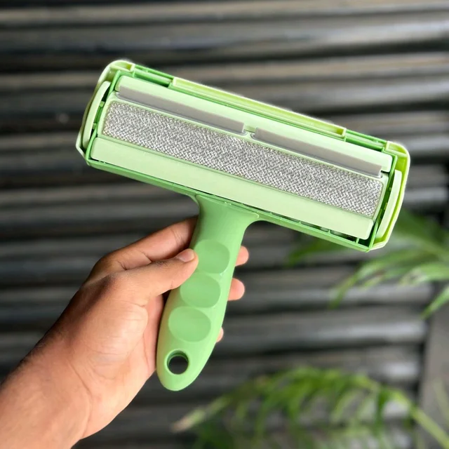Pet Hair Remover Roller for Furniture, Sofa, and Beds – Reusable Self-Cleaning Brush with Dust Storage Box, No Battery Needed – Ideal for Cats & Dogs