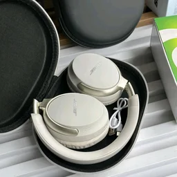 New Wireless Headphones – BT Earphone, Over Ear Headphones With Built-in Mic - Upto 8 Hours Playtime, Heavy Sound And Bass Quality, Perfect For Everyday Use - Beige