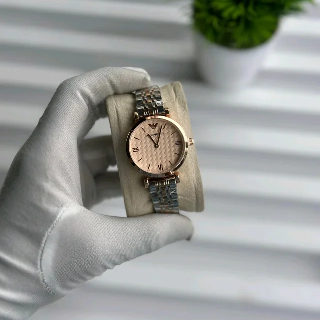 Analog Slim High Quality Quartz Movement Watch - SRB6