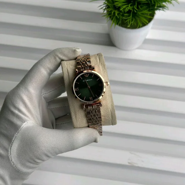 Analog Slim High Quality Quartz Movement Watch - SRB4