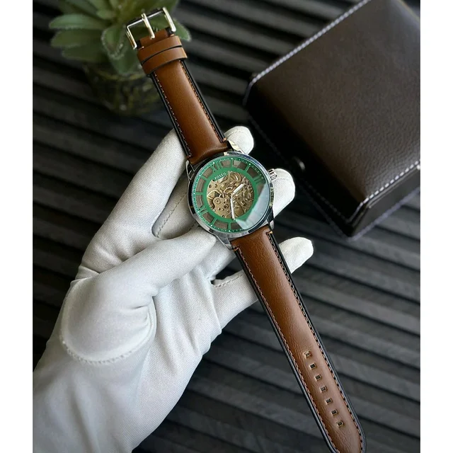 Analog Automatic Top Quality Collection With High Quality Strap Best Finishing Body & Case - White