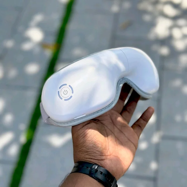 Intelligent Eye Massager – Relax, Refresh & Recharge Your Eyes