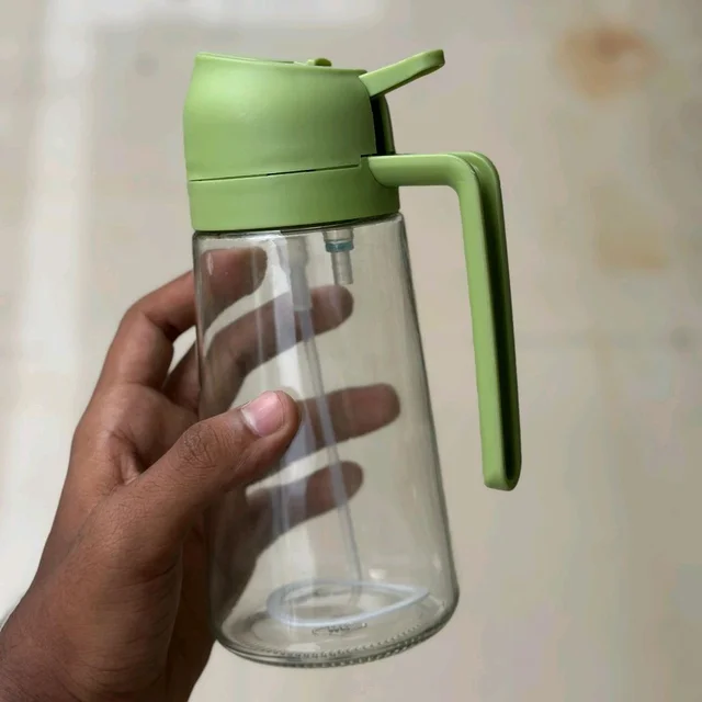 2 in 1 Spray & Pour Oil Bottle