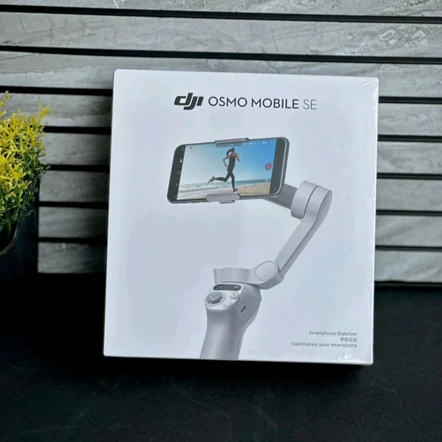 DJI OSMO Mobile SE Intelligent 3-Axis Phone Gimbal - Portable and Foldable for Android and iPhone With ShotGuides, ActiveTrack 5.0 - Vlogging Stabilizer for YouTube Videos