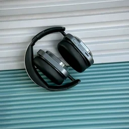 Wireless Earphone Headphones For Music Lovers & Professionals - Suitable for Travel, Office & Home, 5-6 Hours Playback Time, 7A - Black