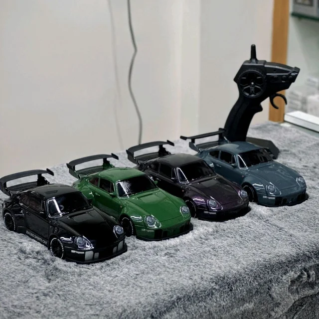 Porsche 911 Break Racing The Dawn – High-Speed 4WD Drift RC Car (1:24 Scale) LED Lights | DIY Tire Replacement | Pro Chassis - Gray