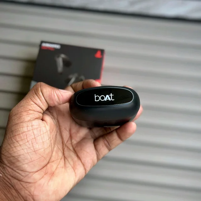 Original boAt Airdopes 200 Plus