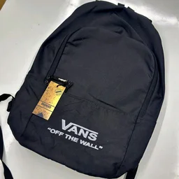 Stylish Everyday Backpack (Lightweight & Durable) Simple • Spacious • Daily Use Ready
- model1