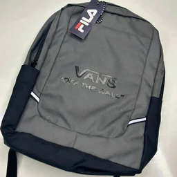 Stylish Everyday Backpack (Lightweight & Durable) Simple • Spacious • Daily Use Ready
- model1