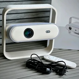 Smart Projector with Auto Focus & Auto Keystone