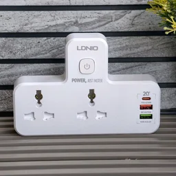 LDNIO 2500W Universal Power Strip with 20W PD Fast Charging, QC 3.0 USB Ports & Touch-Control Night Lamp