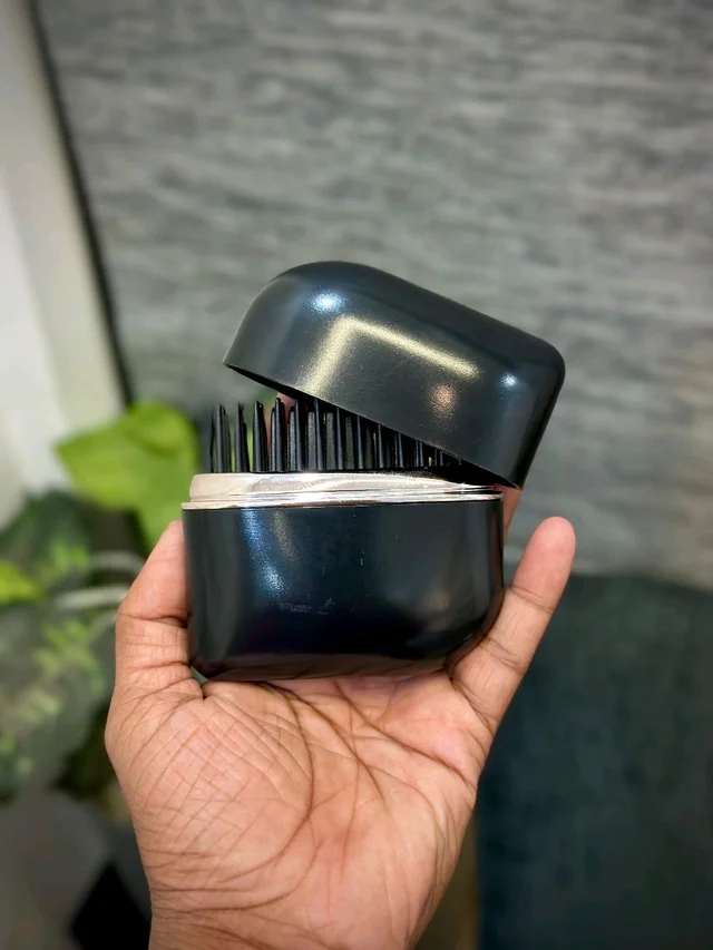 YQ-306 Portable Wireless Straight Hair Comb