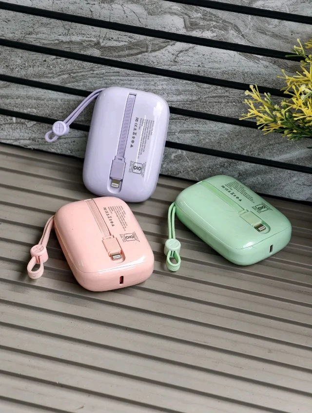 Hitage Premium 10000 mAh Power Bank | PD 37W Fast Charging | Built-in Cable & Lanyard | Smart LED Display - Green