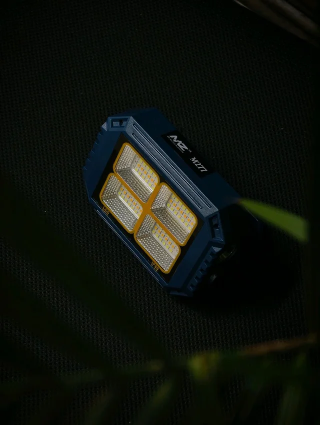 MZ M277 30W Solar Work Light: Rechargeable Portable System with Multi-Color SMD LEDs