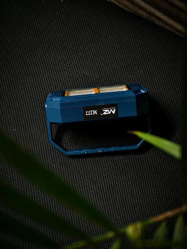 MZ M277 30W Solar Work Light: Rechargeable Portable System with Multi-Color SMD LEDs