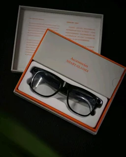 XK One Pro AI Smart Glasses with HD Video Recording, Real-Time Language Translation & AI Voice Assistant - Includes 3 Sets of Lenses