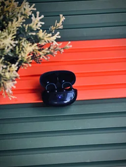 boAt 230 Wireless Earbuds: Low Latency, HD Sound & Environmental Noise Cancellation - Black