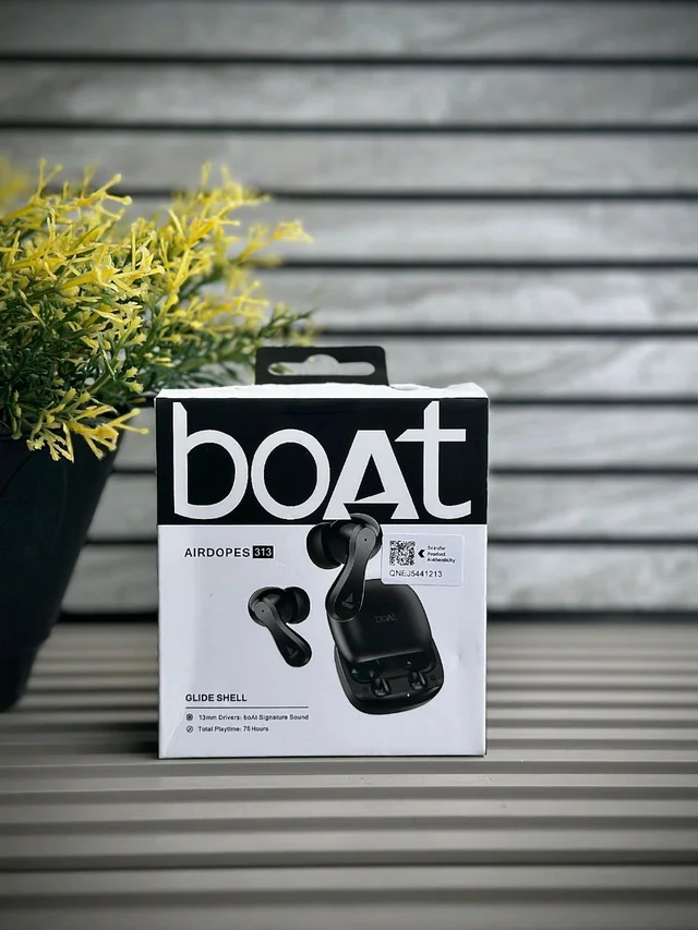 boAt Airdopes 313 True Wireless Earbuds with 75H Playtime, 13mm Drivers, boAt Signature Sound & Glide Shell