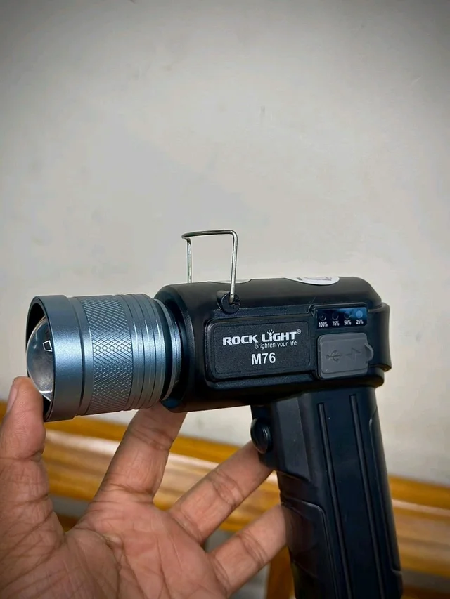 Rock Light M76 100W Tube LED Handlamp – Zoomable & Rechargeable Pistol Grip Torch