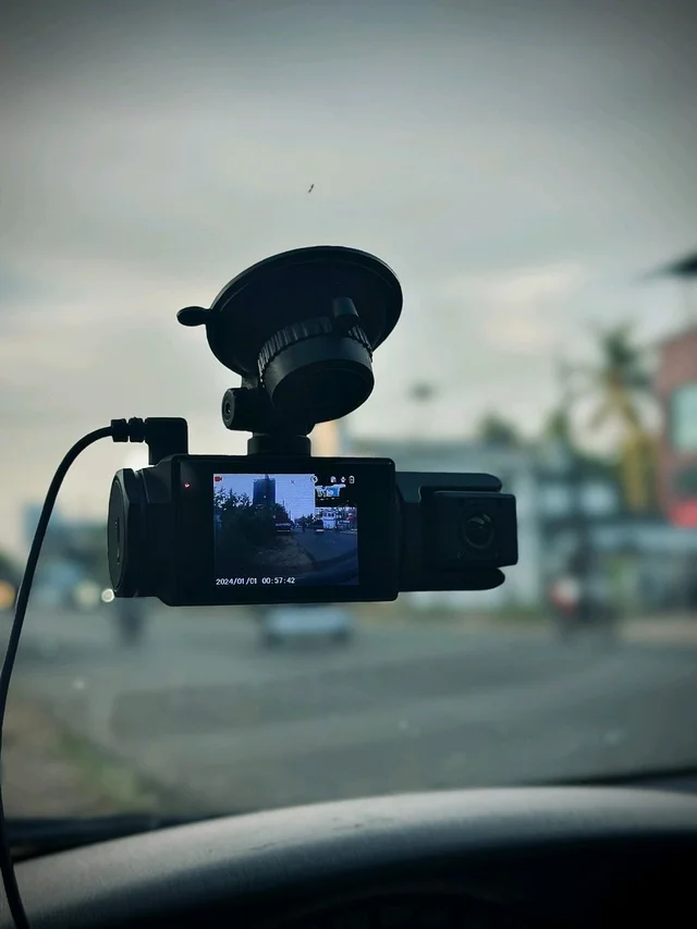 Black Box Dual Dash Cam 1080P Full HD Car Camera Video Recorder with Night Vision & 180° Adjustable Camera