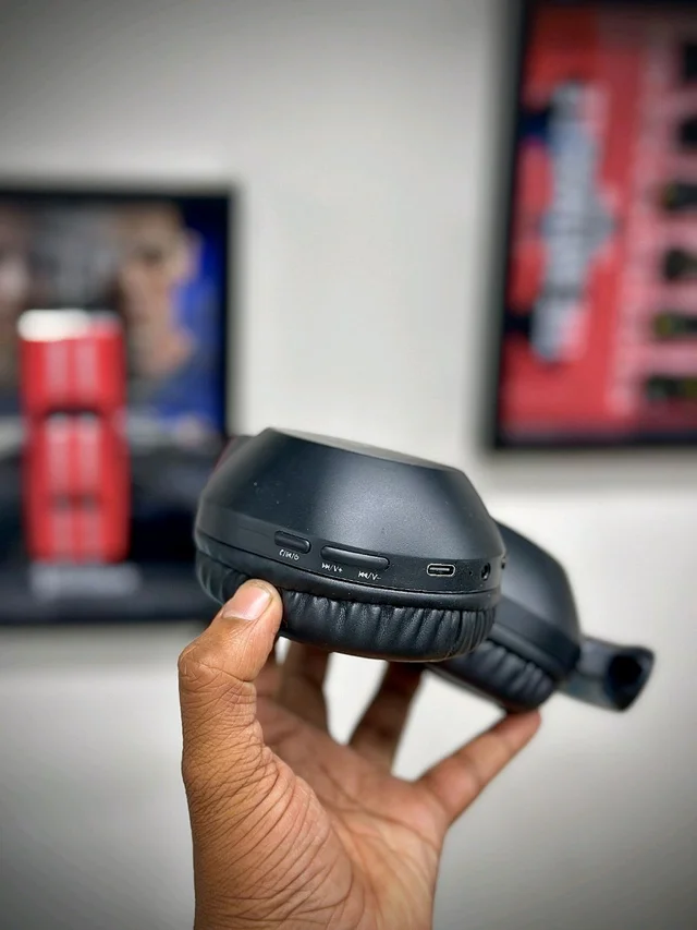 JBL Enduro ANC Wireless Headphones – Noise-Canceling Over-Ear Audio