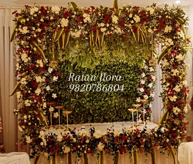 Ratan Flora Fresh Flowers Ganpati Decoration