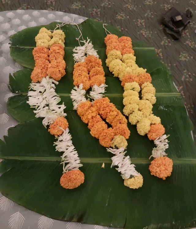 Singal Welcome Garland 