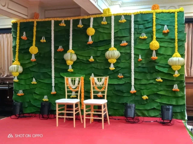 Banana Leaves Decoration 