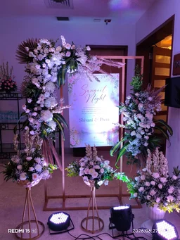 Welcome Bord Decoration (real & Artificial Flower )