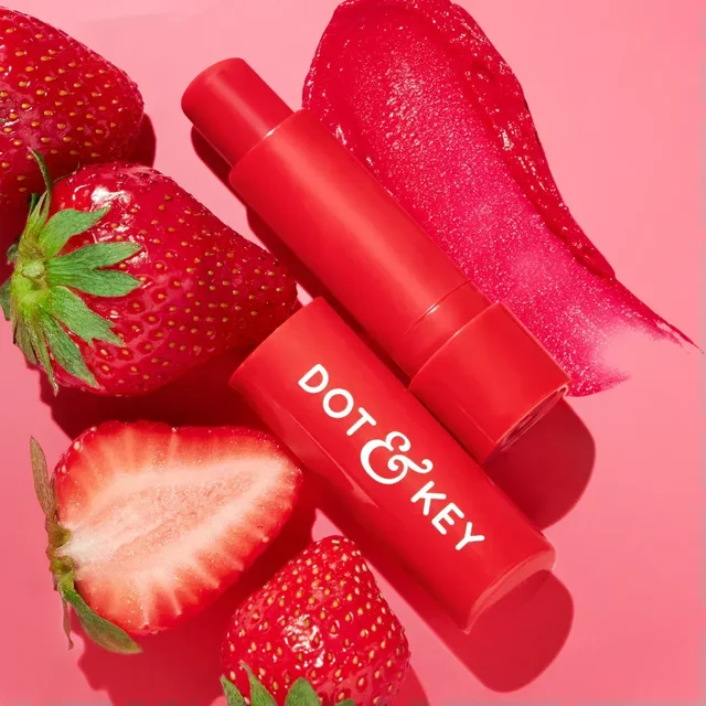 Dot & Key Barrier Repair Hydrating Lip Balm SPF 50+ (Strawberry Red - High Tinted) - 4.5 g