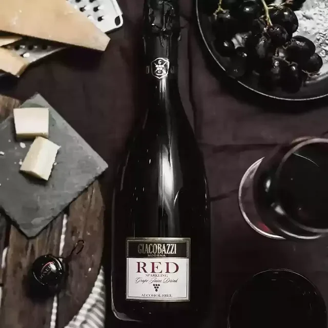 Non Alcoholic Sparkling Red Wine