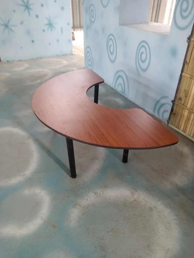 CHETAK Moon Table