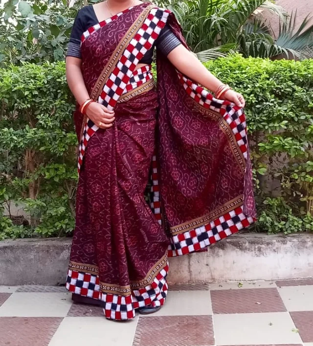 100943 Sambalpuri pach work saree