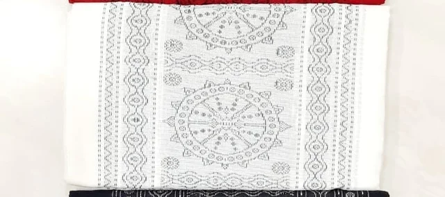 101105 Sambalpuri Handloom Bankei Dupatta - White