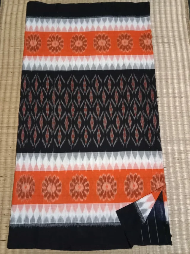 101422 Sambalpuri Handloom Saree With Blouse
